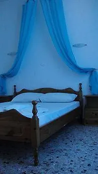 Santa Irini Hotel Períssa